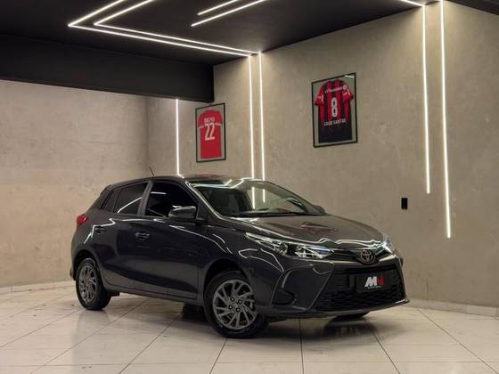 TOYOTA YARIS 1.5 16V FLEX XS MULTIDRIVE TOYOTA YARIS 1.5 16V FLEX XS MULTIDRIVE